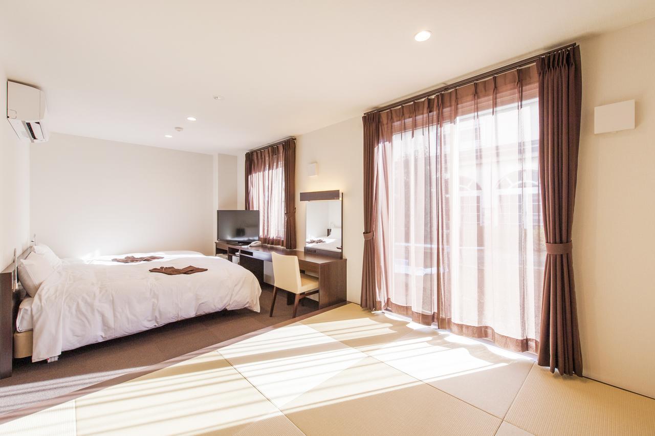 Hana Hotel Fukaya & Spa Exterior foto